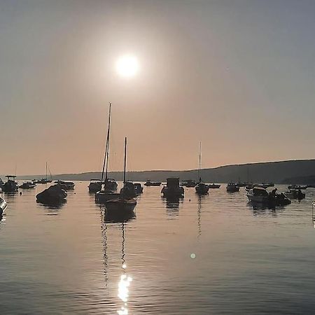 Arvonia Sleeps 7, Sea Views, Dog Friendly Βίλα New Quay  Εξωτερικό φωτογραφία