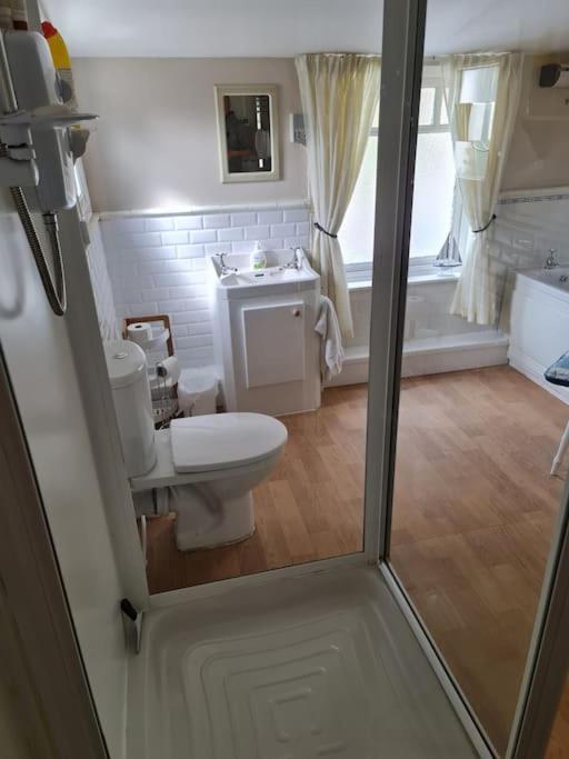 Arvonia Sleeps 7, Sea Views, Dog Friendly Βίλα New Quay  Εξωτερικό φωτογραφία