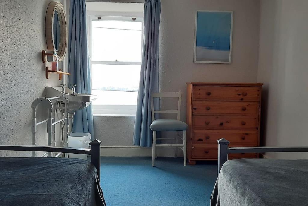 Arvonia Sleeps 7, Sea Views, Dog Friendly Βίλα New Quay  Εξωτερικό φωτογραφία