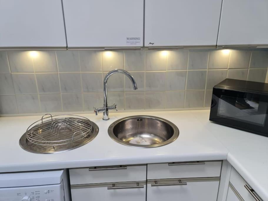 Arvonia Sleeps 7, Sea Views, Dog Friendly Βίλα New Quay  Εξωτερικό φωτογραφία